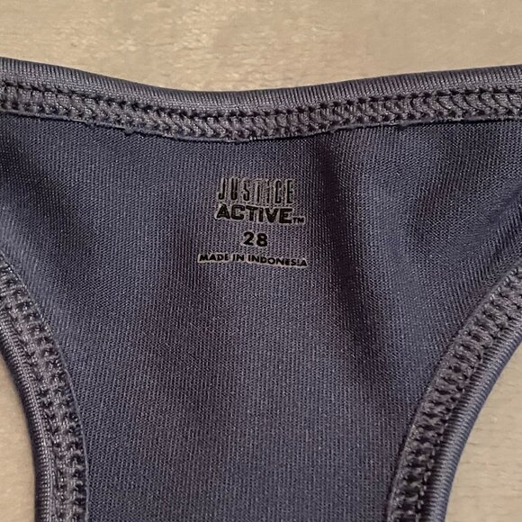 Justice (Mall Days) blue, size 8 leggings and size 28 sports bra. - Picture 10 of 11